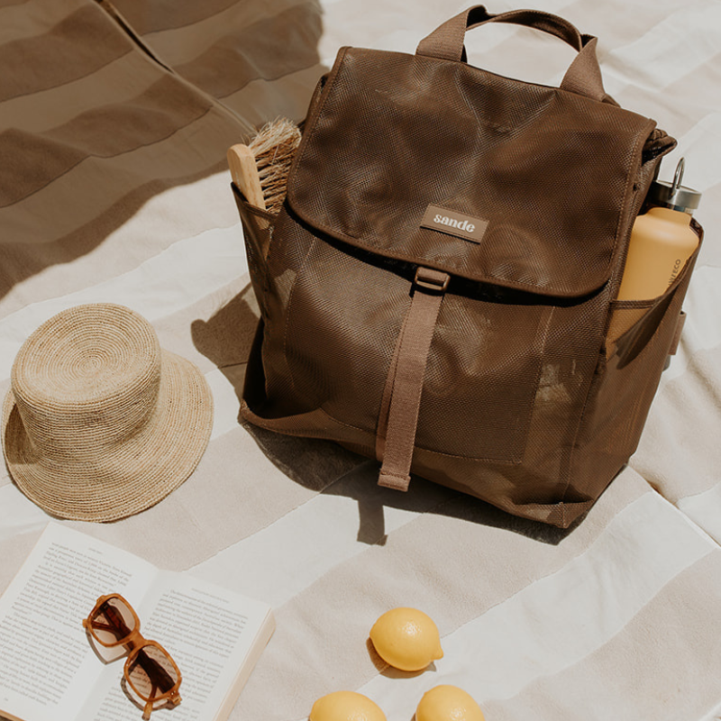 Beach Hauler Mesh Backpack - Espresso - Sand & Loom