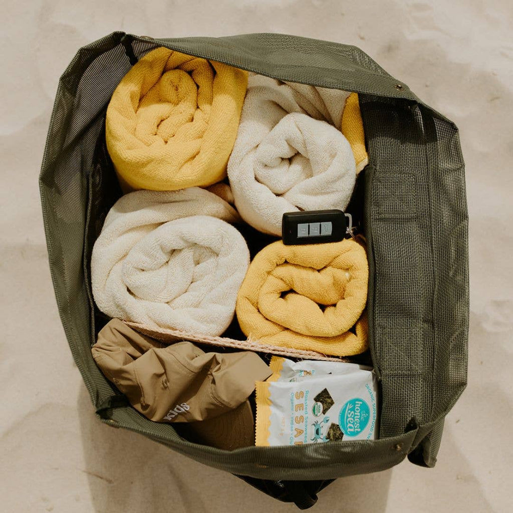 Beach Hauler Mesh Backpack - Pandanus - Sand & Loom