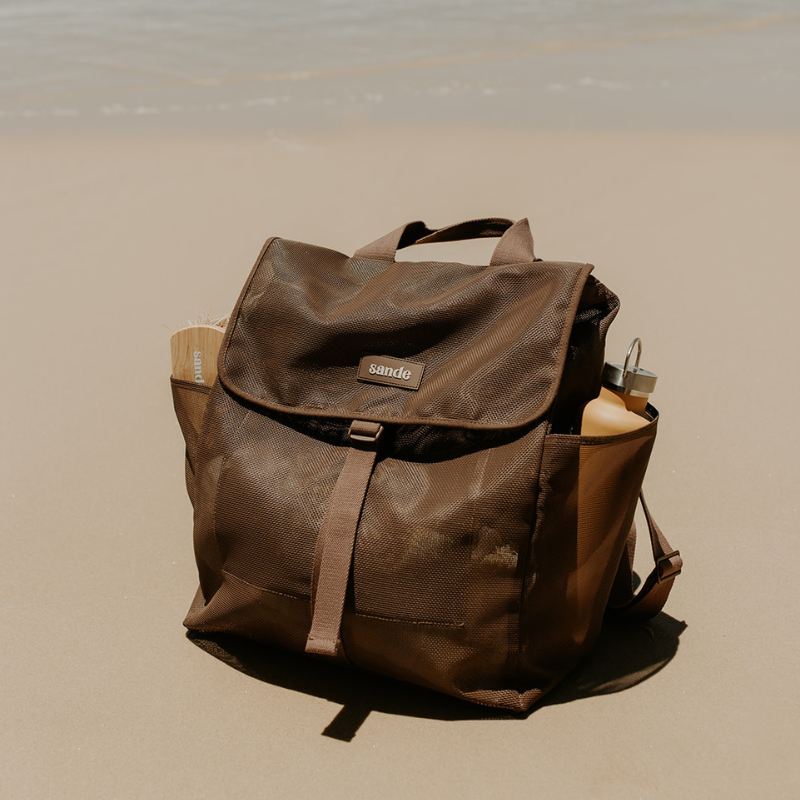 Beach Hauler Mesh Backpack - Espresso - Sand & Loom